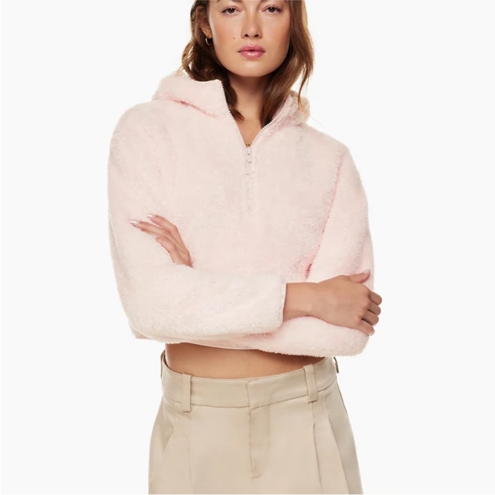 Aritzia Cropped Teddy Half-Zip Hoodie in Light Pink